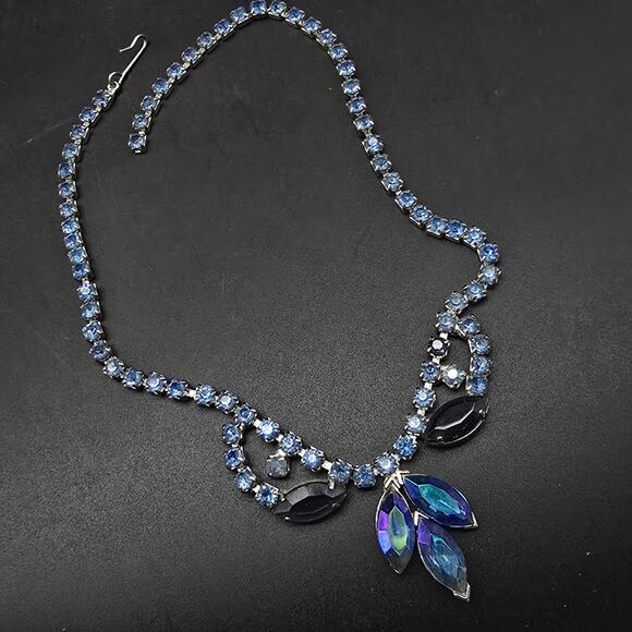Blue Rhinestone Necklace Aurora Borealis Vintage Glam Jewelry - Picture 7 of 9
